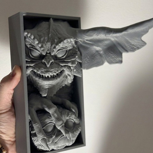 Gremlins wall mount like new
