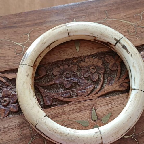 Wooden bracelet like new