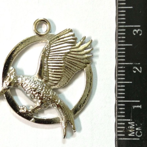 Metal pendant The Hunger Games new, lot of 20 pcs, 3 cm