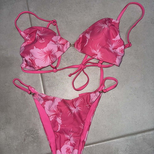 Pink bikini swimsuit like new, size S