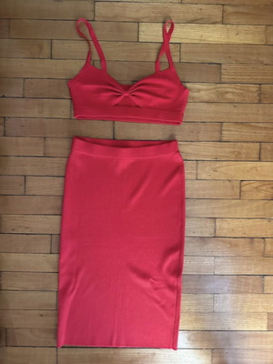 Zara knitted set like new, red