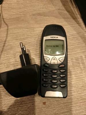 Nokia 6210 употребяван с оригинално зарядно