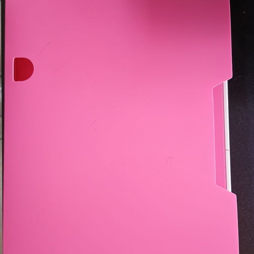 Folder with 100 slides used, pink, Typotrust