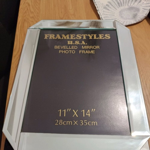 Large photo frames used, pack of 5, 28x35 cm