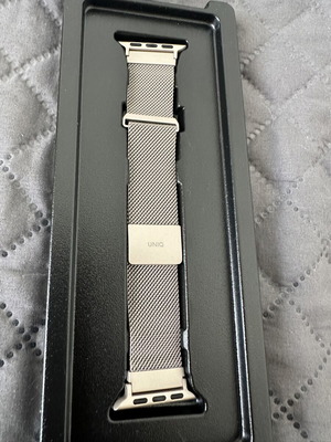 Apple Watch SE 40mm with stainless steel wrist band, new
