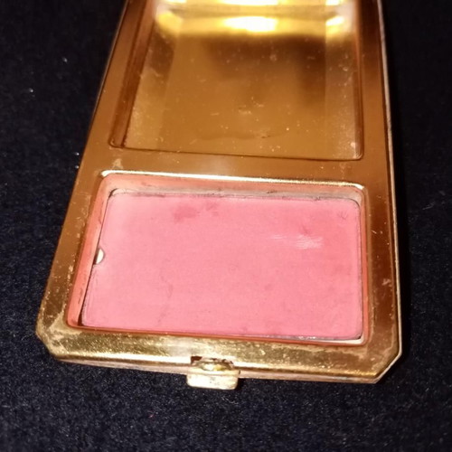 Vintage Art Deco rouge compact by VANSTYLE used with mirror