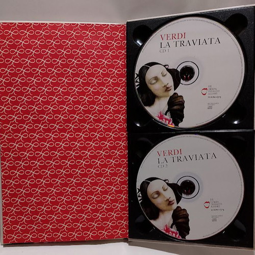 Verdi La Traviata 2 CD like new with Greek translation book