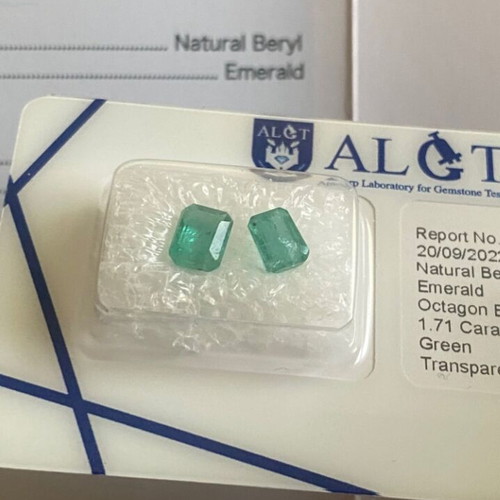 Emerald gemstones 1.71 ct natural octagon cut