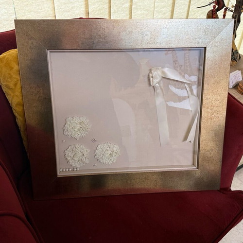 Handmade wedding stefanochiki with Royal Gallery frame like new