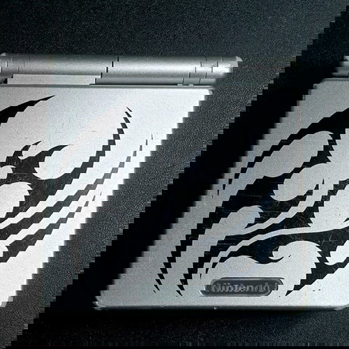 Game Boy Advance SP Tribal 101 Backlight Με Αυθεντικό Φορτιστή