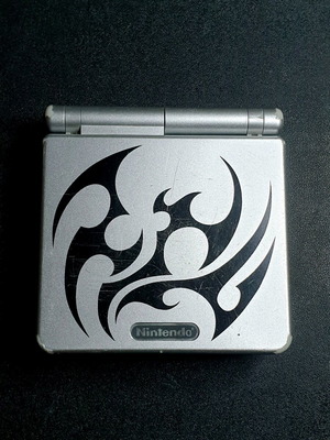 Game Boy Advance SP Tribal 101 Backlight Με Αυθεντικό Φορτιστή