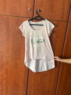 Lipsy women's short-sleeve blouse like new, pink with sequin print