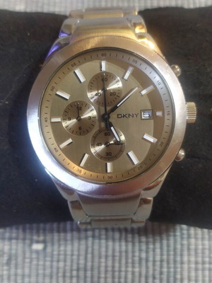 DKNY NY1257 men's wristwatch like new, stainless steel, chronograph