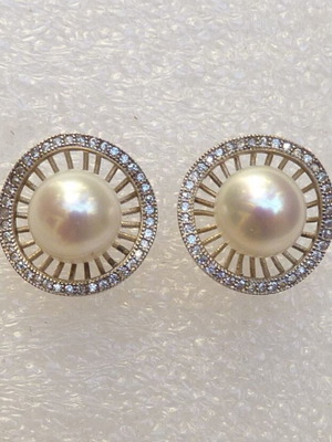925 Silver Earrings with Freshwater Pearls and Zircon