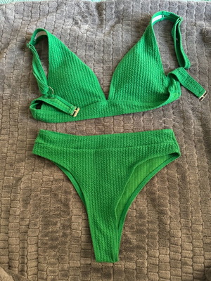 Swimsuit set size M like new, green high-waisted