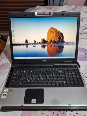 Acer Aspire 9420 лаптоп 17 инча Intel T5500 Nvidia GeForce 7700