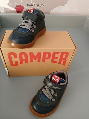 Δερμάτινα ανατομικά μποτάκια Camper νούμερο 21 σαν καινούργια