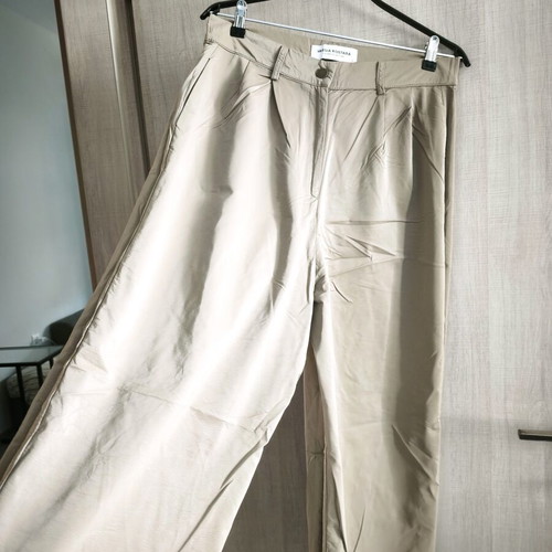 Vassia Kostara pants like new, beige, size large