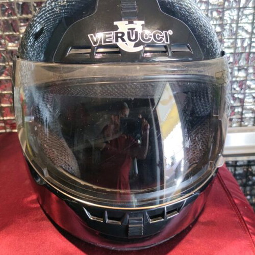 Verucci motorcycle helmet winter like new, size XL, black