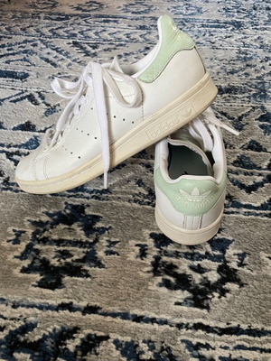 Adidas Stan Smith sneakers used, size 36, white and green