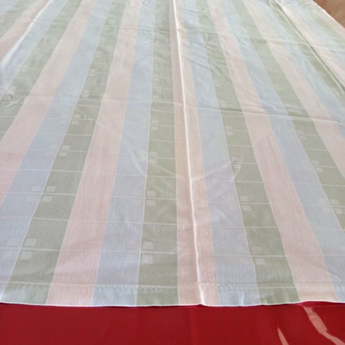 Handmade tablecloth set with 6 napkins pastel colors, like new