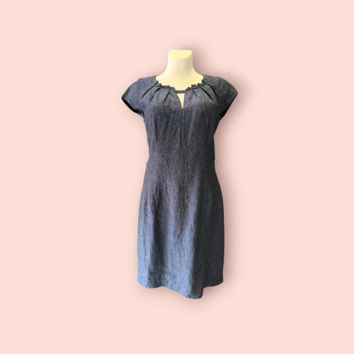 Linen dress size M blue like new