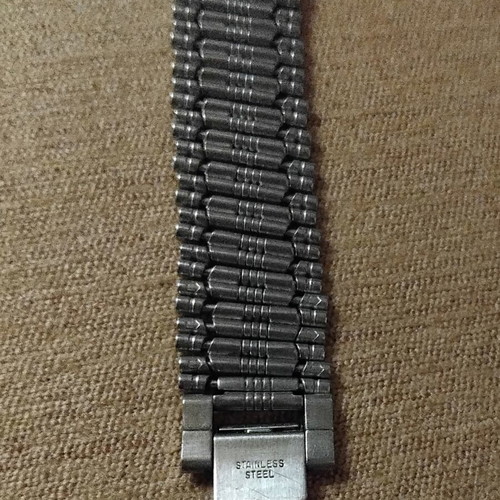 De Longe men's wristwatch used, needs battery