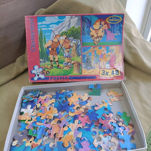 Vintage Clementoni Disney puzzles used, 2 puzzles of 48 pieces each