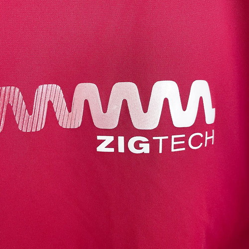 Reebok Zigtech 2011 sport T-shirt used, medium size, red