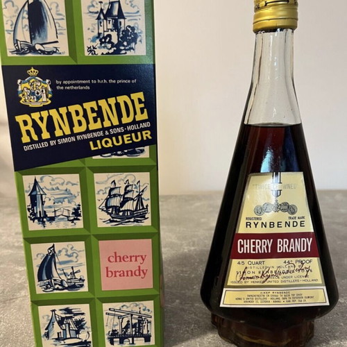 Vintage liqueur set Rynbende, Coutsicos and 3 miniature bottles