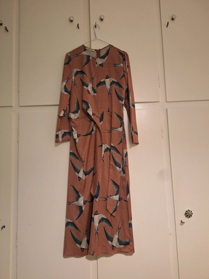 Milkwhite dress like new, size S / 36 / 8