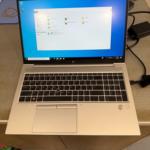 HP Elitebook 850 G8 like new with Intel Core i5, 16GB RAM, 256GB SSD