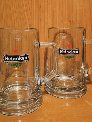 Автентични чаши за бира Heineken