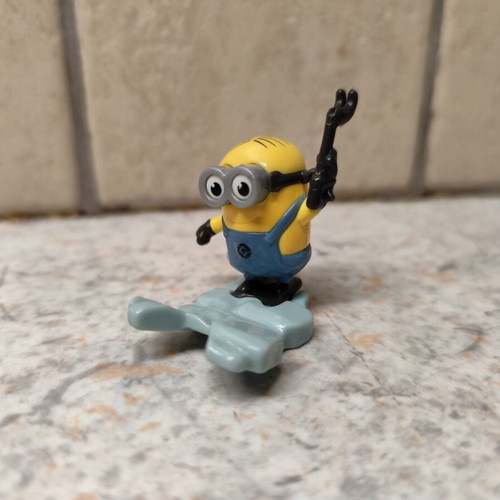 Minion figure like new
