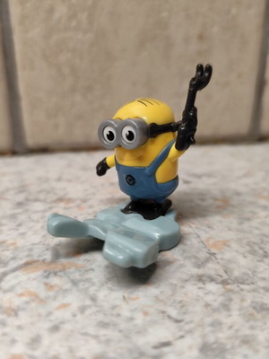 Minion figure like new