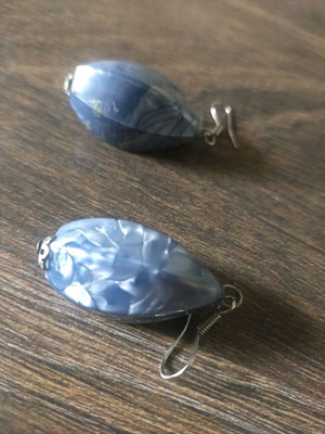 Earring blue like new