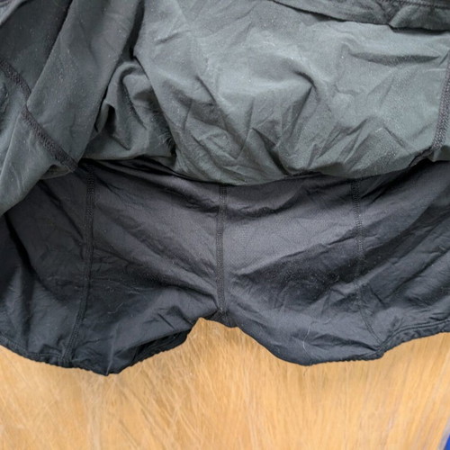 Lululemon skirt and tights like new