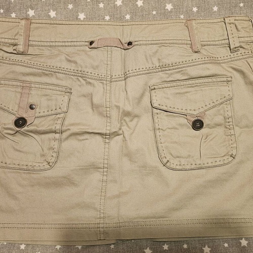 Beige Mango skirt like new with pockets, size XXL