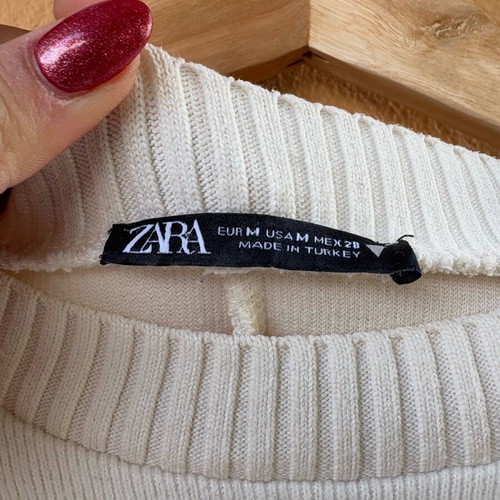 Zara beige pullover like new, size M