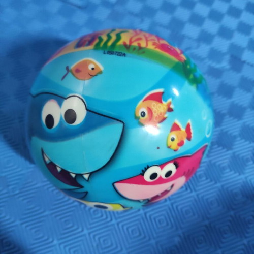 Shark ball like new