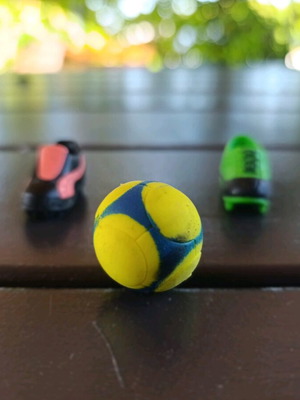 Mini finger Football used with two shoes and ball