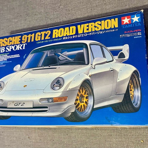 Tamiya Porsche 911 GT2 static assembly model like new