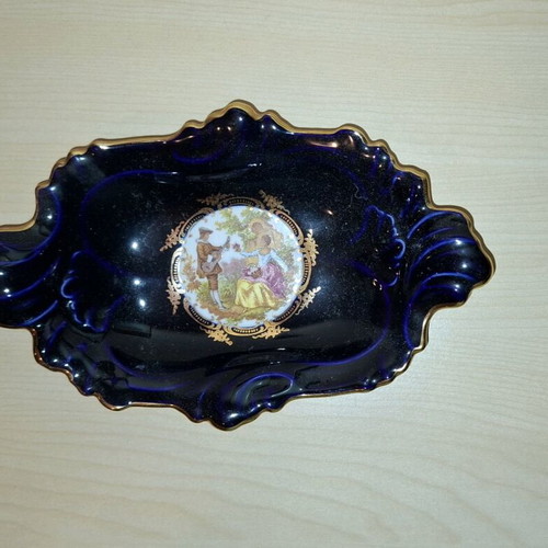 Limoges decorative plate like new with blue and gold details