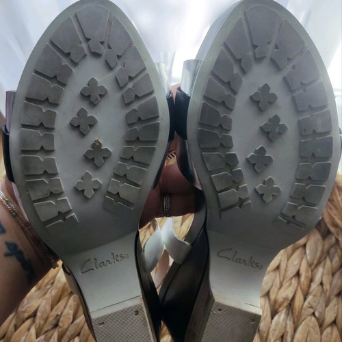 Clarks Rosalie Petal women's leather sandals like new, size 41