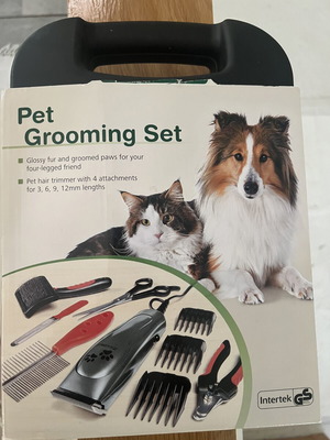 Zoofari pet grooming set for dogs and cats