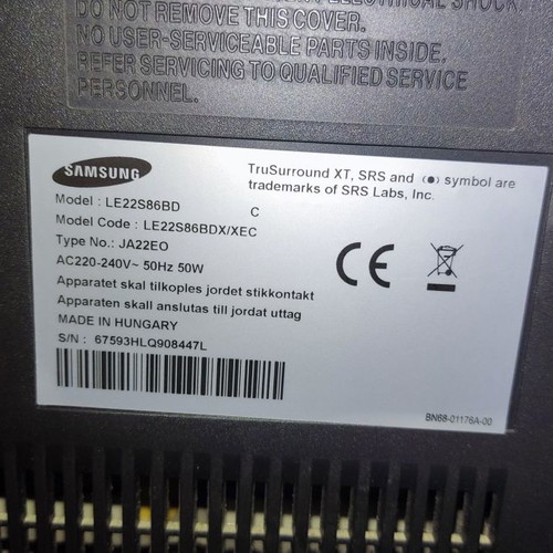 Samsung 32 inch TV used with HDMI, VGA, RCA, SCART