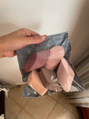 Make up sponges 5 pieces new
