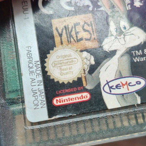 Bugs Bunny Crazy Castle 4 Game Boy Color cartridge like new