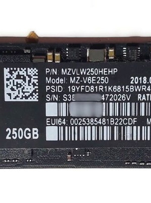 Samsung 960 EVO NVMe M.2 SSD 250GB като нов, размер 2280