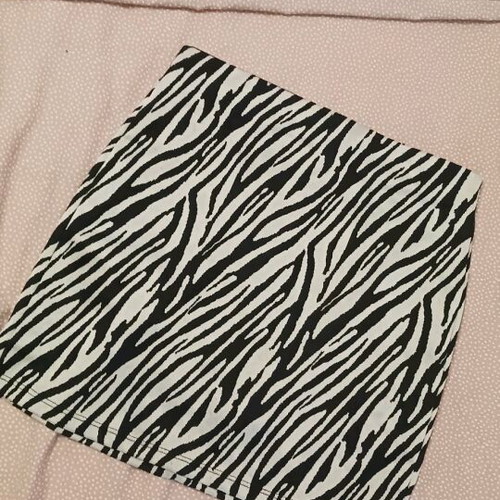 Animal print mini skirt like new, size M 38 10